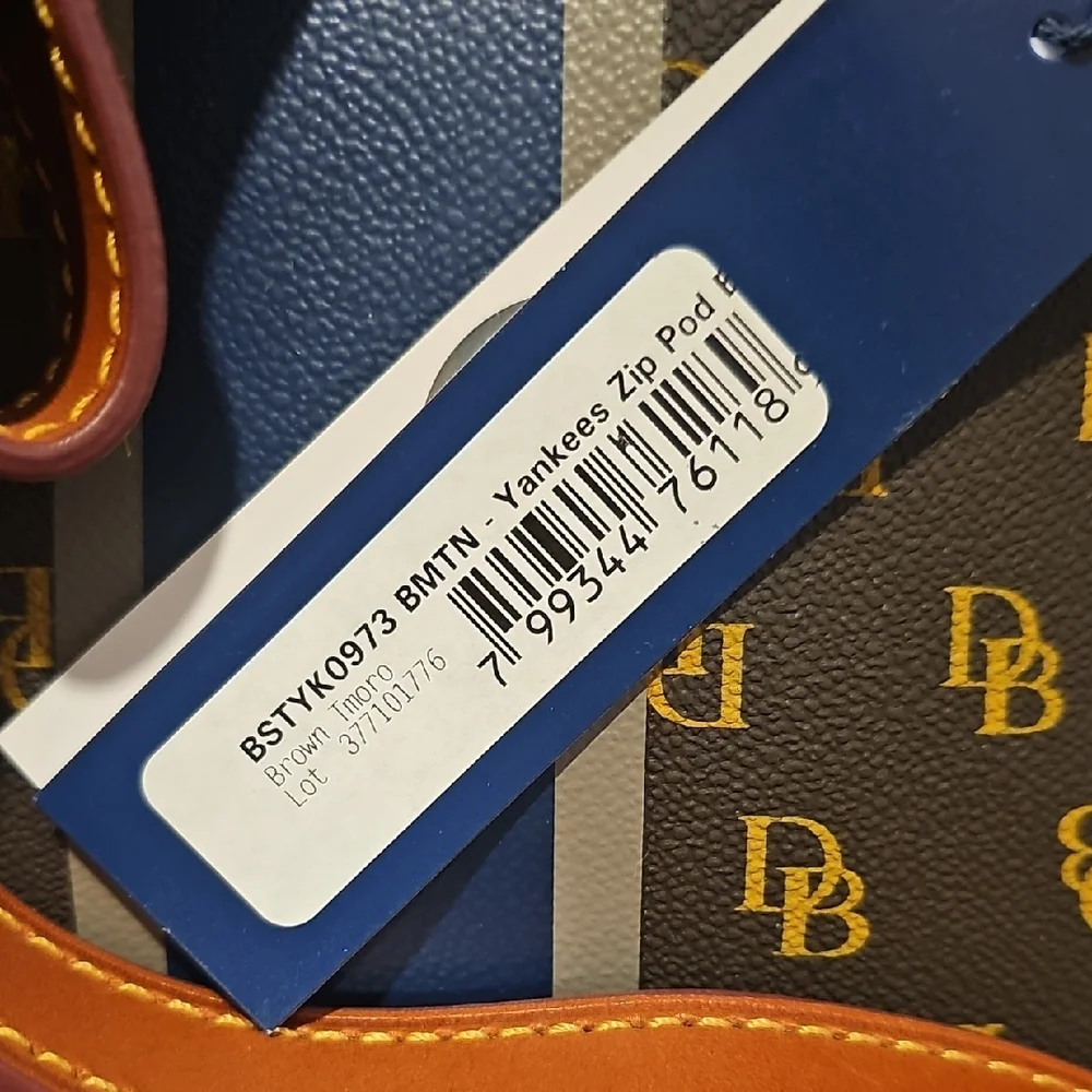 Dooney & Bourke Zip Pod Backpack-New York Yankees-*NWT* - Picture 8 of 8